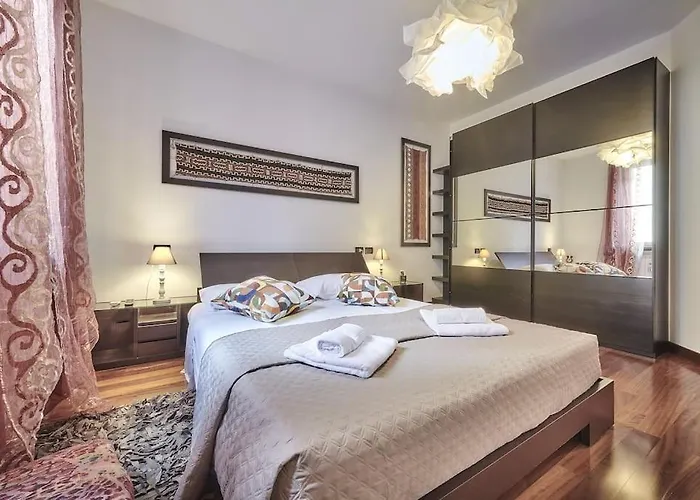 La Casa Di Flo Luxury 列尔纳