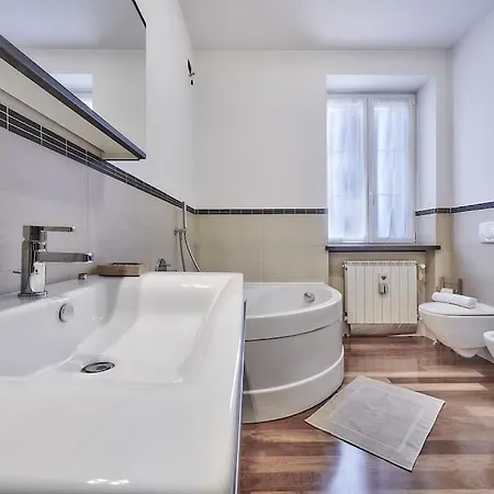 La Casa Di Flo Luxury * Льерна