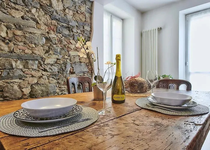 Διαμέρισμα La Casa Di Flo Luxury Lierna