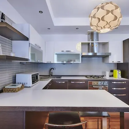 La Casa Di Flo Luxury شقة ليرنا