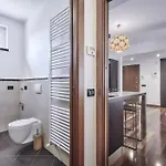 La Casa Di Flo Luxury Apartment Lierna